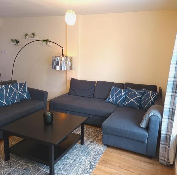 Fabulous 2 bed apt 10 mins from City Centre