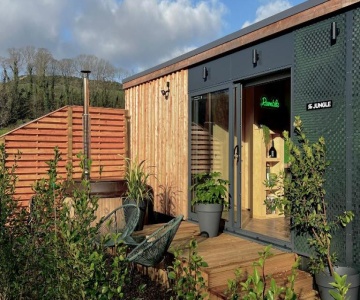 The Jungle - Unique Cabin in Millport