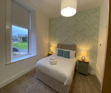 1 Smithhills Sleeps 5 Central And Spacious