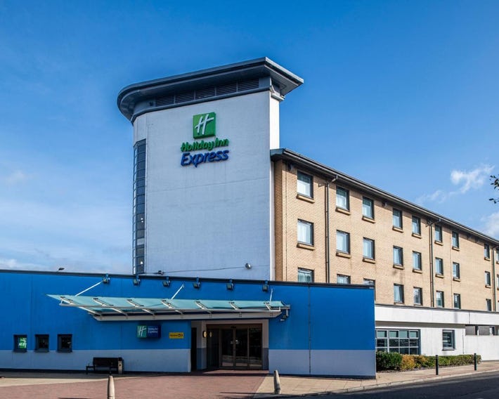 Holiday Inn Express Glasgow Airport by IHG