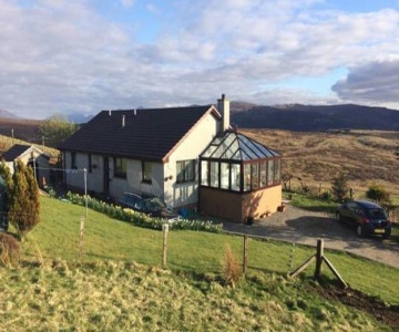 Eubhal House Bed and Breakfast