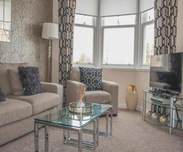 Lexington Apartments, entire apartment, sea view, private parking, wifi