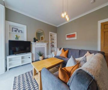 The Riverside Apartment (free Parking)