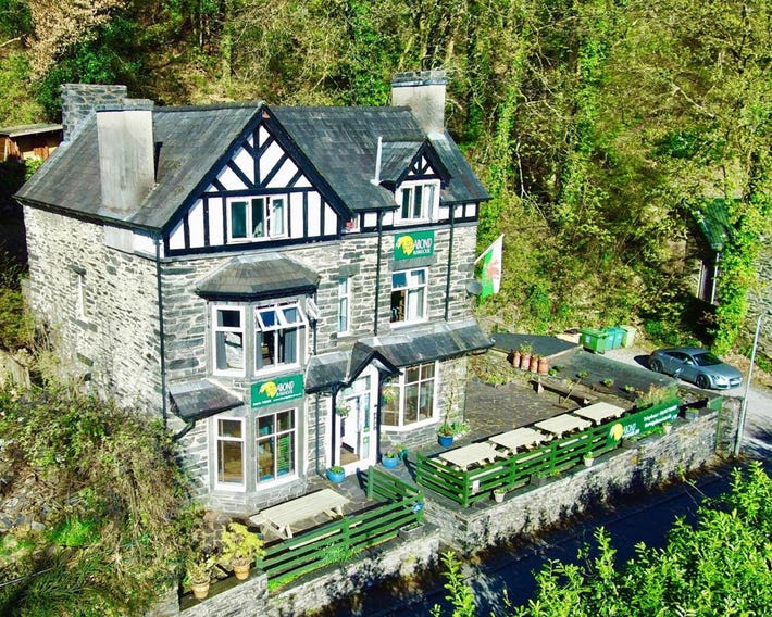 The Vagabond Bunkhouse