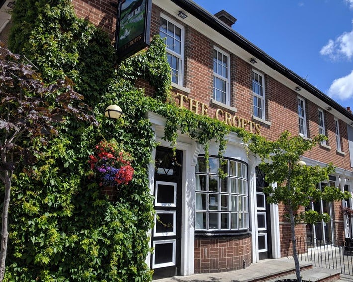 Crofts Hotel
