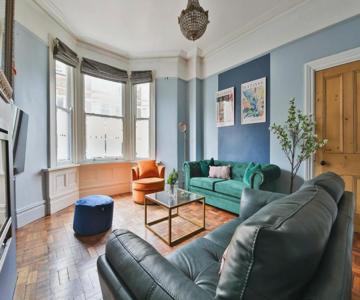 Elegant Victorian Home With Pool Table & Parking