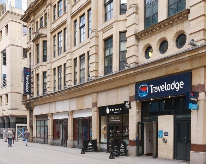 Travelodge Cardiff Central Queen Street
