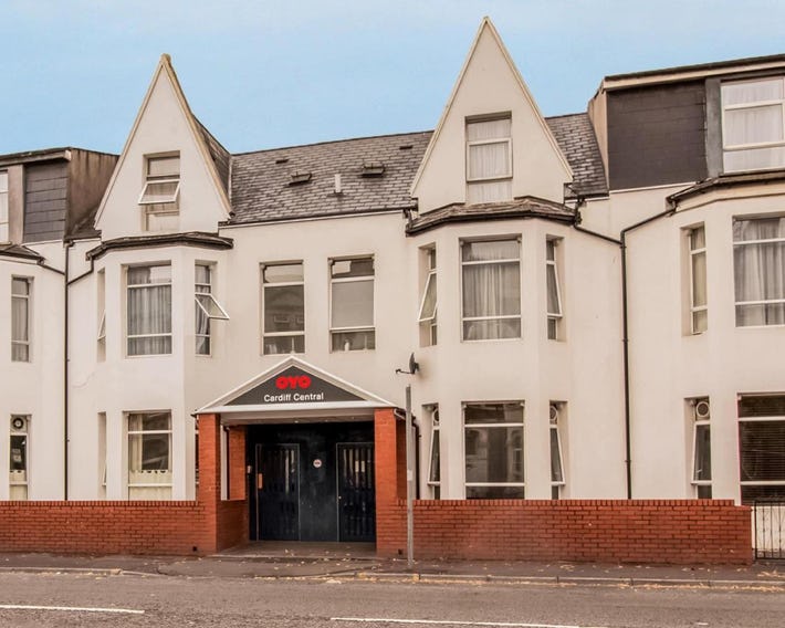 Cardiff Central by OYO Rooms