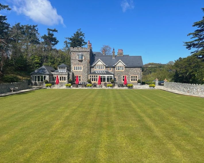 The Manor Boutique Hotel Restaurant and Bar