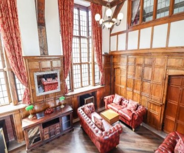 The Old Bank