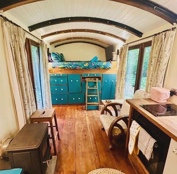 The Railway Carriage - Blue
