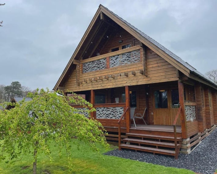 Luxury 3 bedroom, 3 bathroom lodge with hot tub