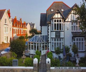 Epperstone Hotel