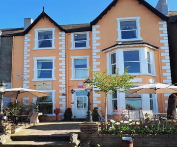 Min y Don Guest House 5