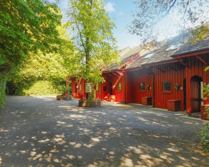 Oak Lodge - Uk49400