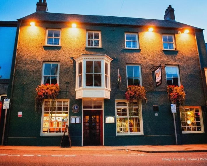 Old Kings Arms Hotel