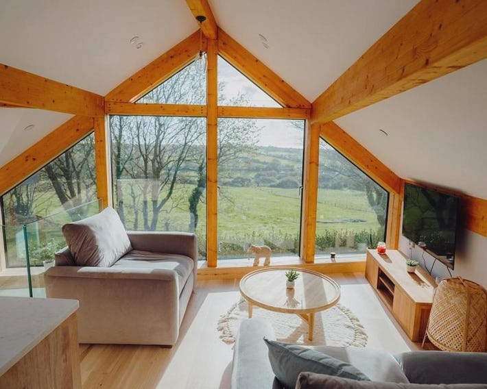 Beavers Lodge. Luxury Property with Hot Tub