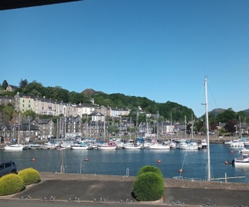 2 Bedroom Harbour Apartment