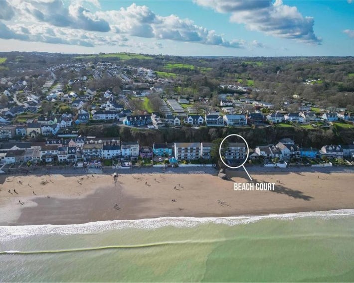 17 Beach Court - 2 Bed Apartment - Saundersfoot