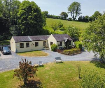 Cowslip Cottage Serenity With Jacuzzi