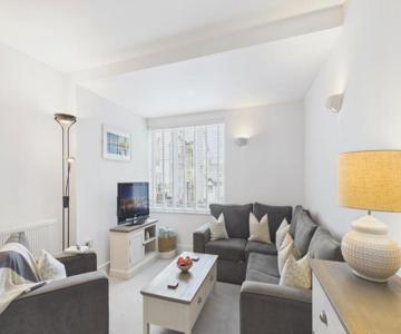 Minarvon - 2 Bedroom Apartment - Saundersfoot