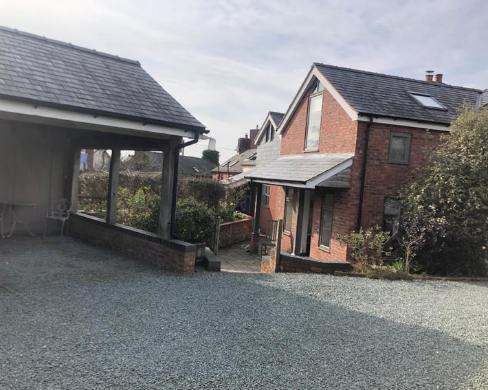 Top House