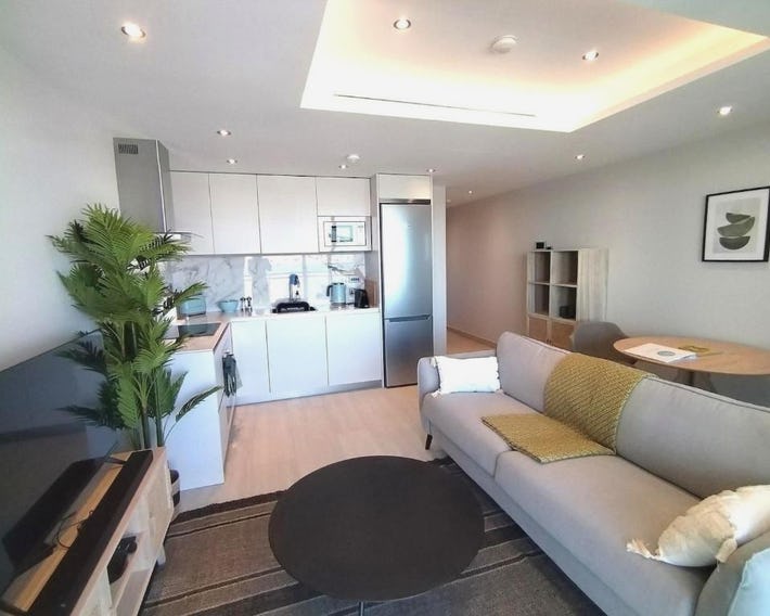 Marina Club Luxury private studio with Pool and incredible views