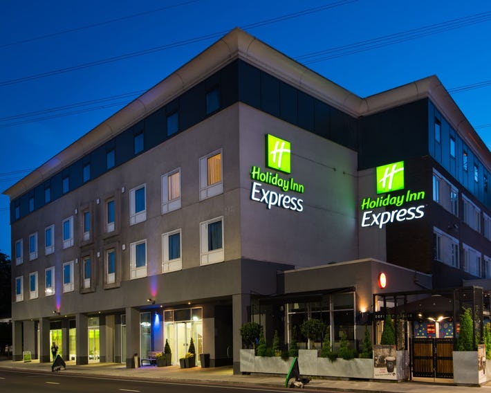 Holiday Inn Express London - Wimbledon South