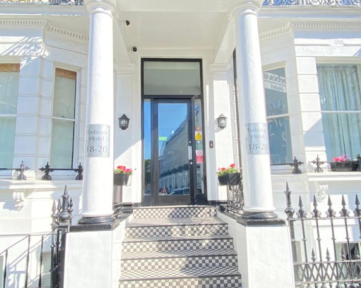 Trebovir Hotel
