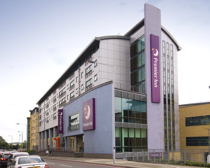 Premier Inn London Wimbledon South
