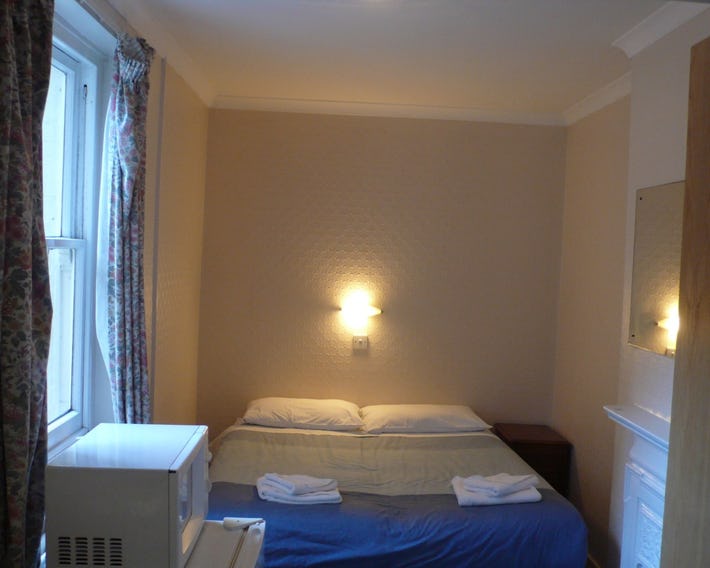 Pickwick Hall