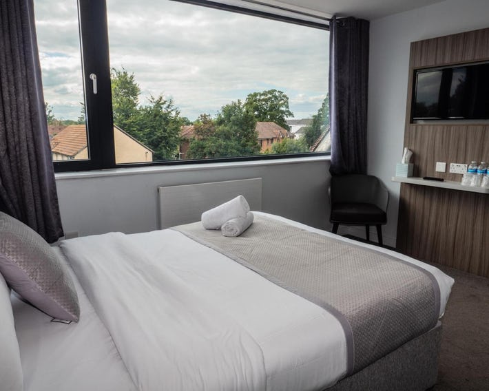 Sky Nights Hotel London Heathrow
