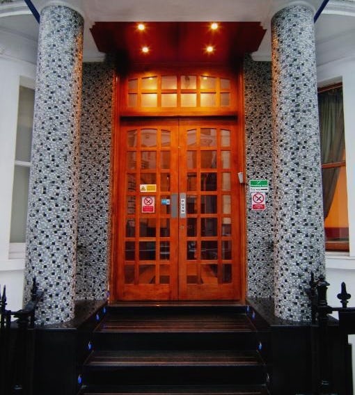 Westbury Hotel