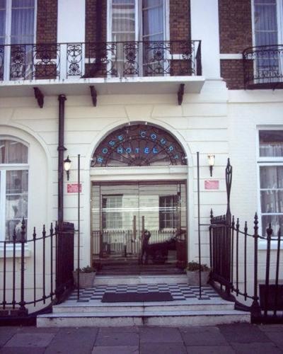Rose Court Marble Arch