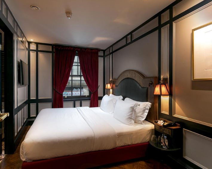 Mimi’s Hotel Soho
