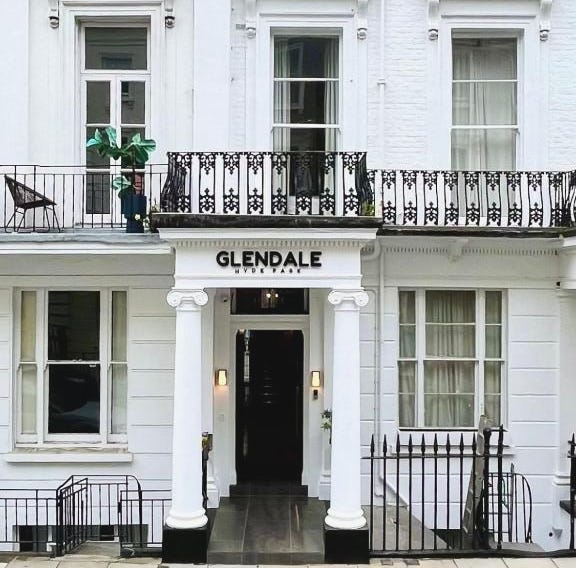 Glendale Hyde Park Hotel