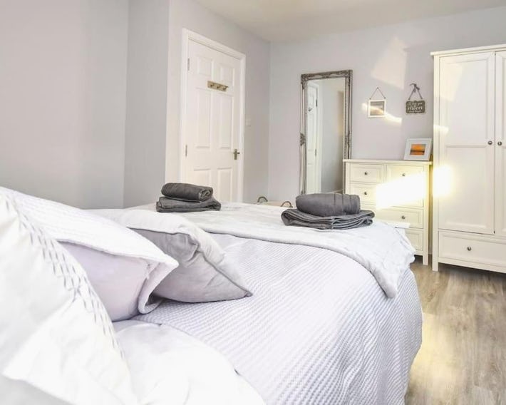 Tilly's Lookout - 3 Bed/ 2 Bathroom Sea Views