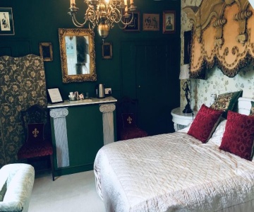 Avebury Lodge