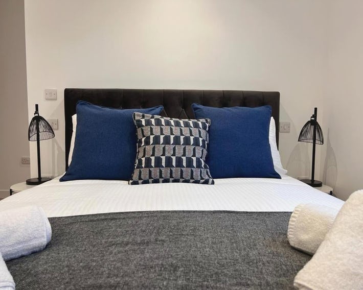 Chapel - Central Studio Apartment