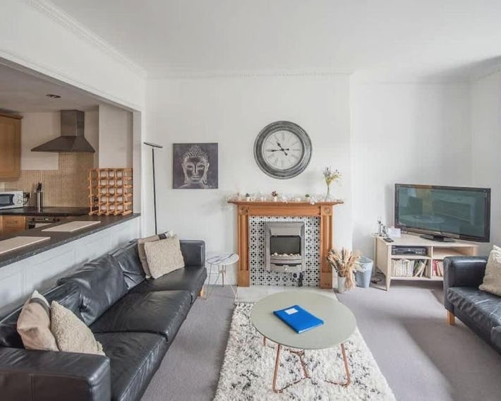 Grosvenor Pad - Lovely 2-bed Flat - FREE ON STREET PARKING