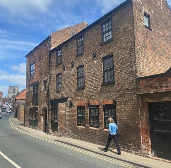 The Old Bakehouse, central historical Beverley