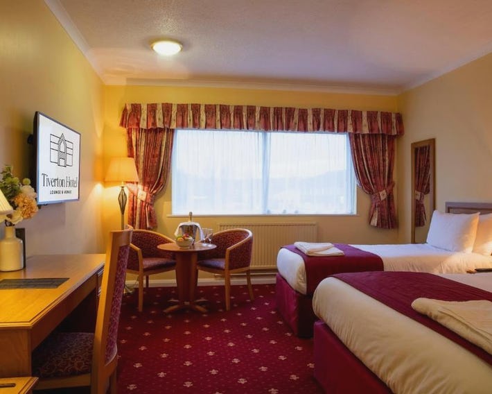 Tiverton Hotel Lounge & Venue