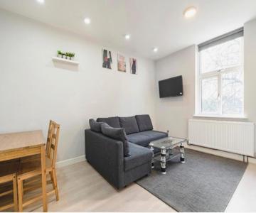 Luxury Flat In Moseley With Free Parking