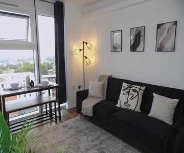 B1 Deluxe Suite