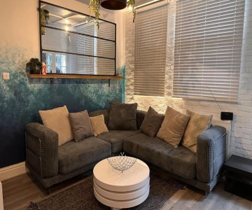 Quirky Town Centre Hideaway