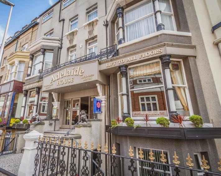 Adelaide House Hotel - Opposite Winter Gardens, Town Centre