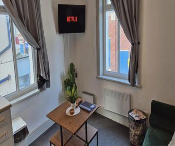 Apartment 5