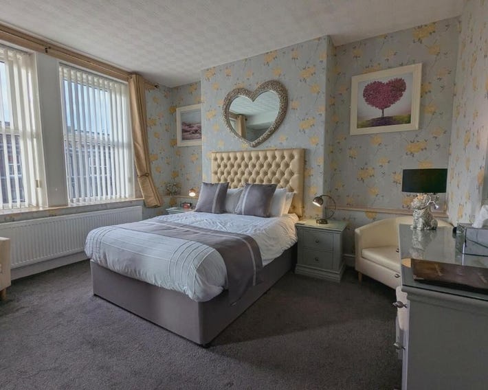 Valentine Lodge Over 21 Adult Couples Only
