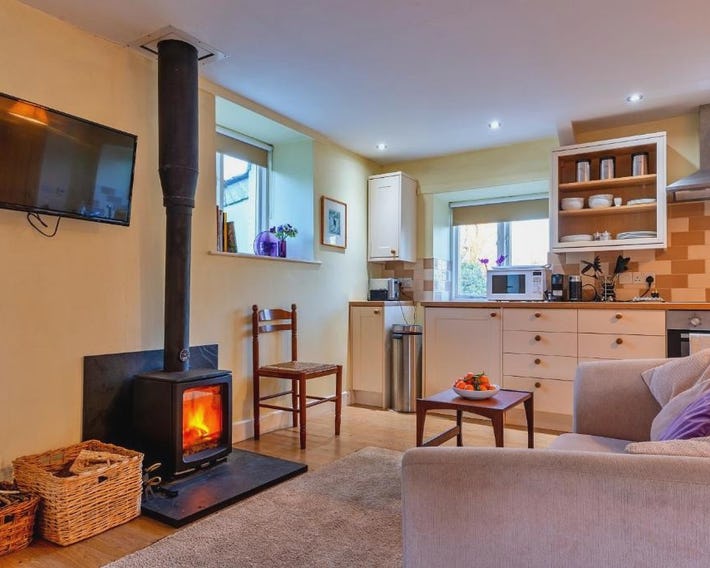 Finest Retreats - Jenny Wren