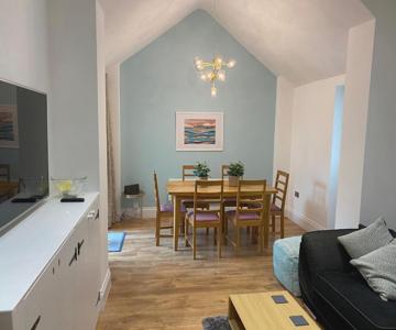 Superb 2 Beds 2 Baths New Apartment W/ Garden+patio